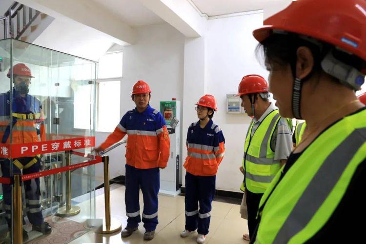 安点网络参观工厂 筑牢安全防线，见证生产工艺